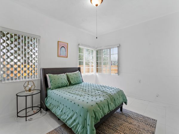 Anna Maria Island Holmes Beach Home 1007613