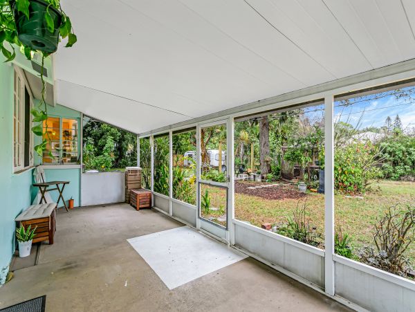 Anna Maria Island Holmes Beach Home 1007613