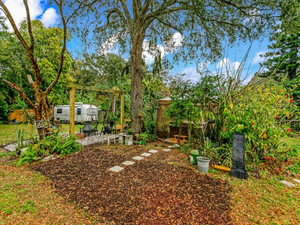 Anna Maria Island Holmes Beach Home 1007613