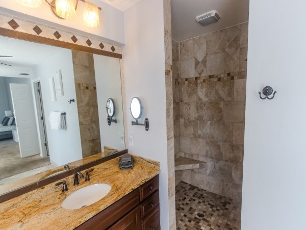 Anna Maria Island Holmes Beach Home 1007615