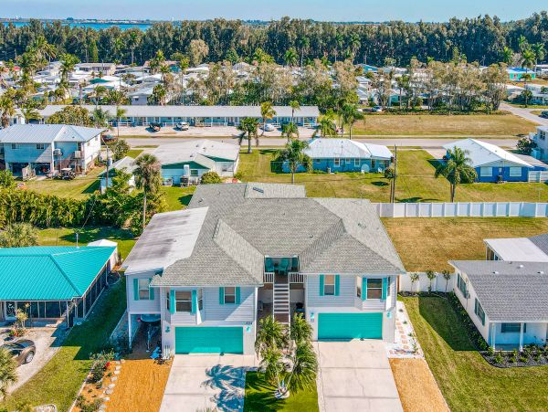 Anna Maria Island Holmes Beach Home 1007616
