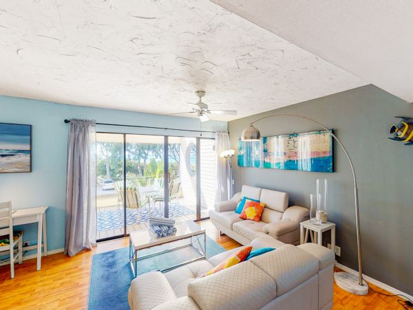 Anna Maria Island Holmes Beach Home 1007618