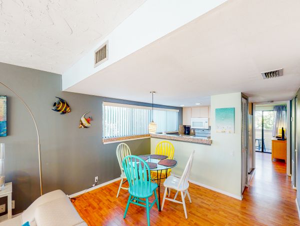 Anna Maria Island Holmes Beach Home 1007618