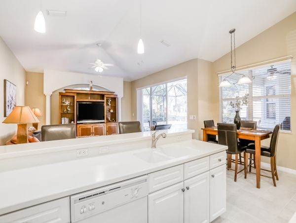 Anna Maria Island Holmes Beach Home 1007619