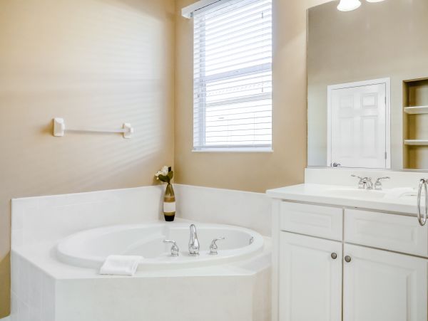Anna Maria Island Holmes Beach Home 1007619