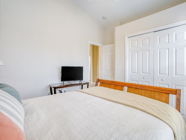 Anna Maria Island Holmes Beach Home 1007619