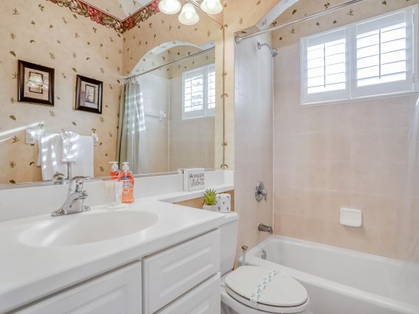 Anna Maria Island Holmes Beach Home 1007619