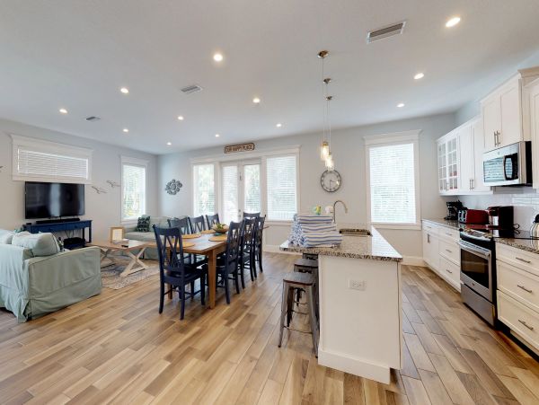Anna Maria Island Holmes Beach Home 1007623