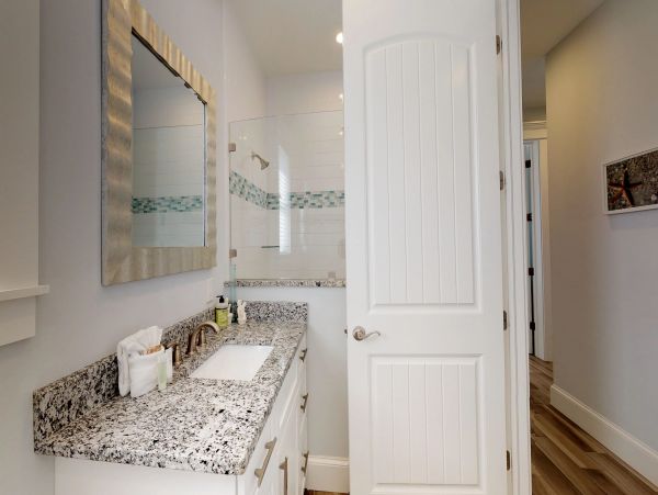 Anna Maria Island Holmes Beach Home 1007623
