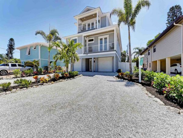 Anna Maria Island Holmes Beach Home 1007623
