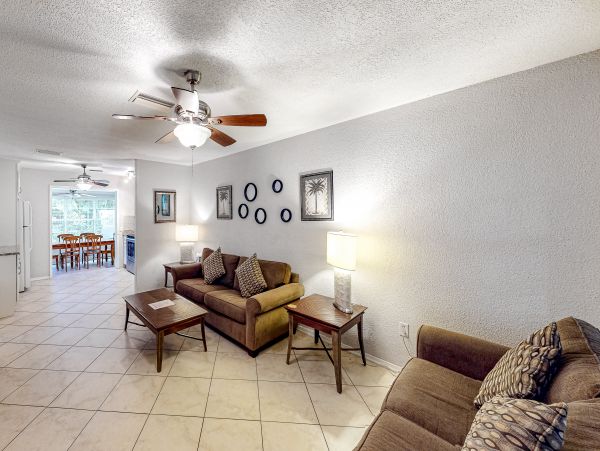 Holmes Beach Single Level Duplex with Private Pool Short Walk to Beach