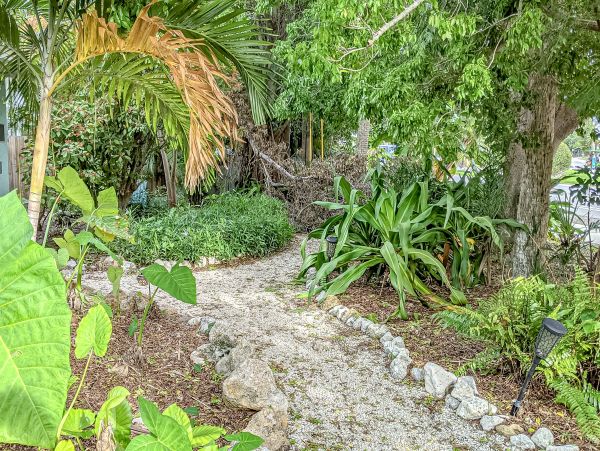 Holmes Beach Single Level Duplex with Private Pool Short Walk to Beach