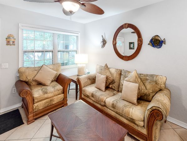 Anna Maria Island Holmes Beach Home 1007625