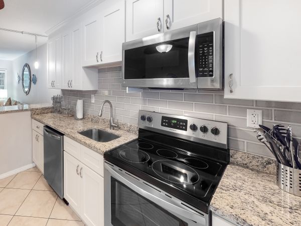 Anna Maria Island Holmes Beach Home 1007625