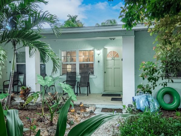 Anna Maria Island Holmes Beach Home 1007625