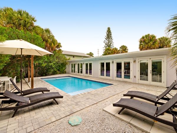 Anna Maria Island Holmes Beach Home 1007627