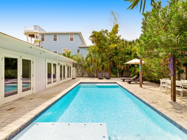 Anna Maria Island Holmes Beach Home 1007627