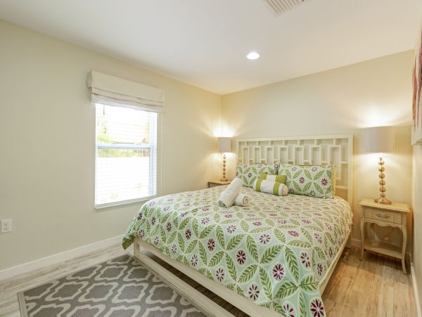 Anna Maria Island Holmes Beach Home 1007627