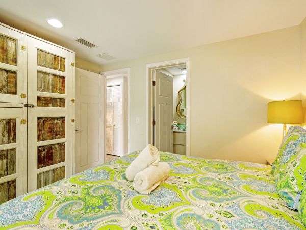 Anna Maria Island Holmes Beach Home 1007627