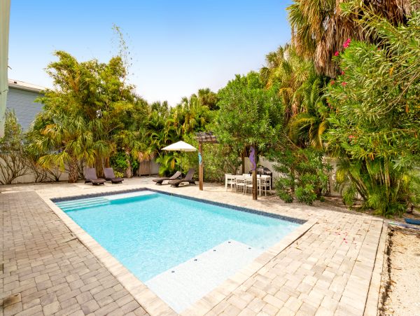 Anna Maria Island Holmes Beach Home 1007627