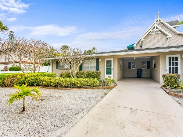 Anna Maria Island Holmes Beach Home 1007629