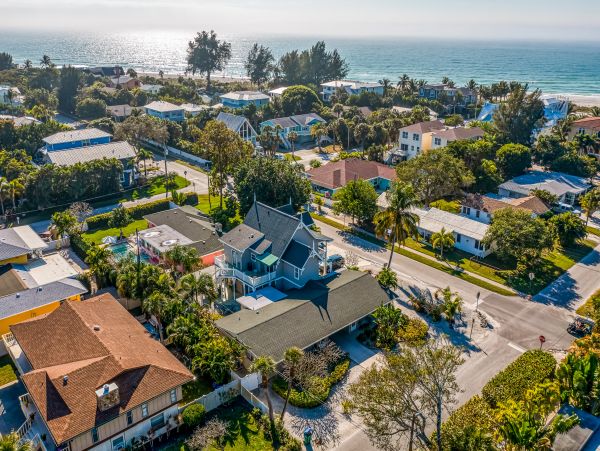 Anna Maria Island Holmes Beach Home 1007629