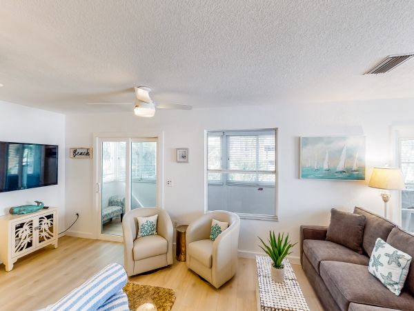 Anna Maria Island Holmes Beach Home 1007630