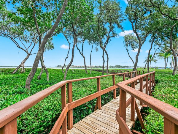 Anna Maria Island Holmes Beach Condo 1007631