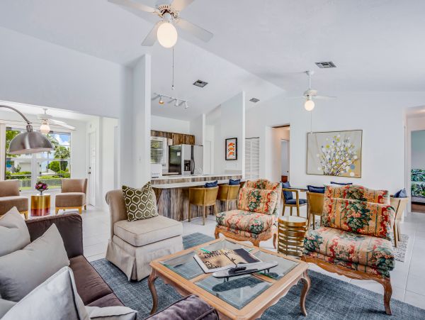 Bonita Springs Home 1007636