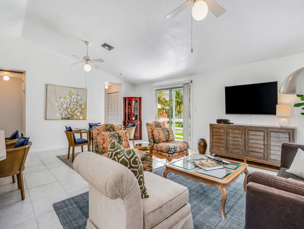 Bonita Springs Home 1007636
