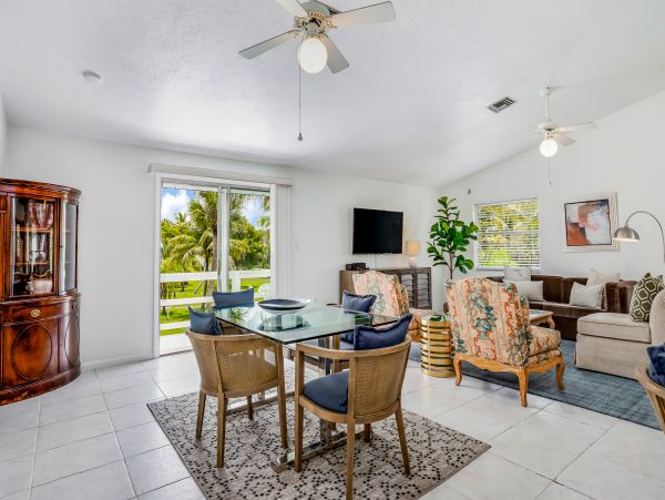 Bonita Springs Home 1007636