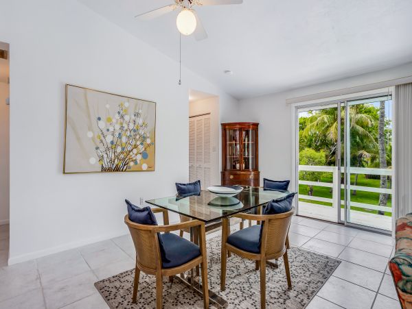 Bonita Springs Home 1007636