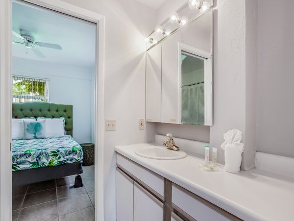 Bonita Springs Home 1007636