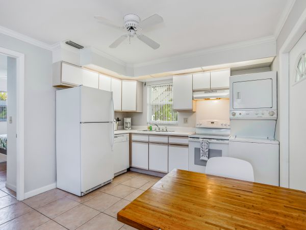 Bonita Springs Home 1007636