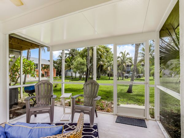 Bonita Springs Home 1007636