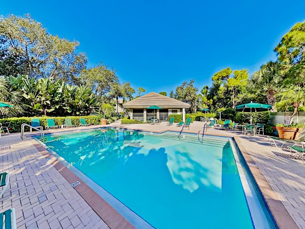 Bonita Springs Home 1007637