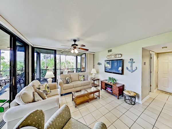 Bonita Springs Home 1007637