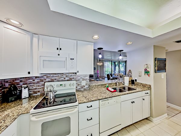 Bonita Springs Home 1007637