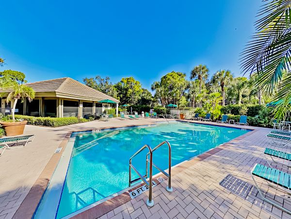 Bonita Springs Home 1007637