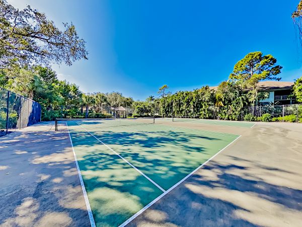 Bonita Springs Home 1007637