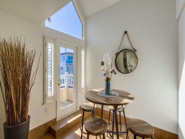 San Diego Lovely Vacation Home 15 Guests