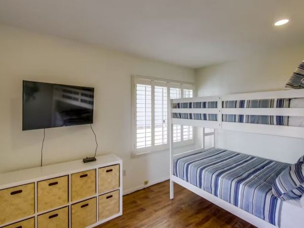 San Diego Lovely Vacation Home 15 Guests