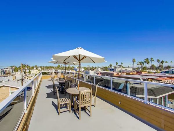 San Diego Lovely Vacation Home 15 Guests