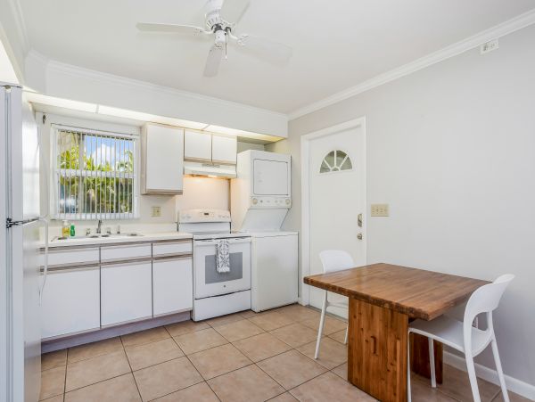 Bonita Springs Home 1007639