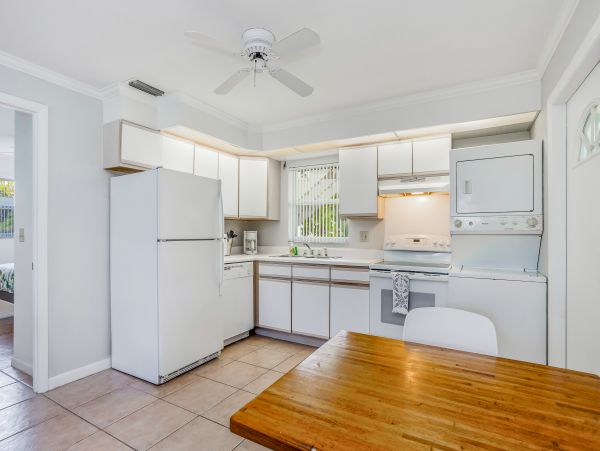 Bonita Springs Home 1007639