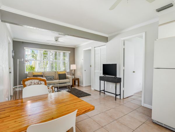 Bonita Springs Home 1007639