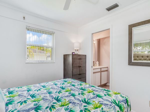 Bonita Springs Home 1007639