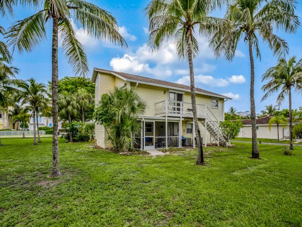 Bonita Springs Home 1007639