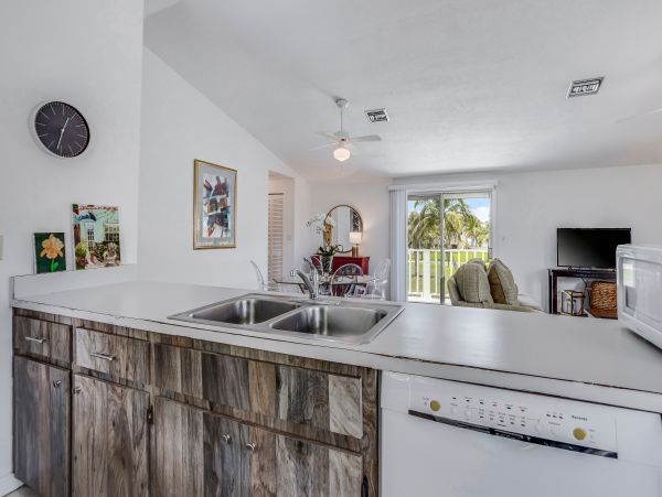 Bonita Springs Home 1007640