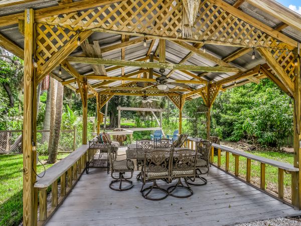 Beautiful Bonita Springs Vacation Home 3 Bedrooms Sleeps 6